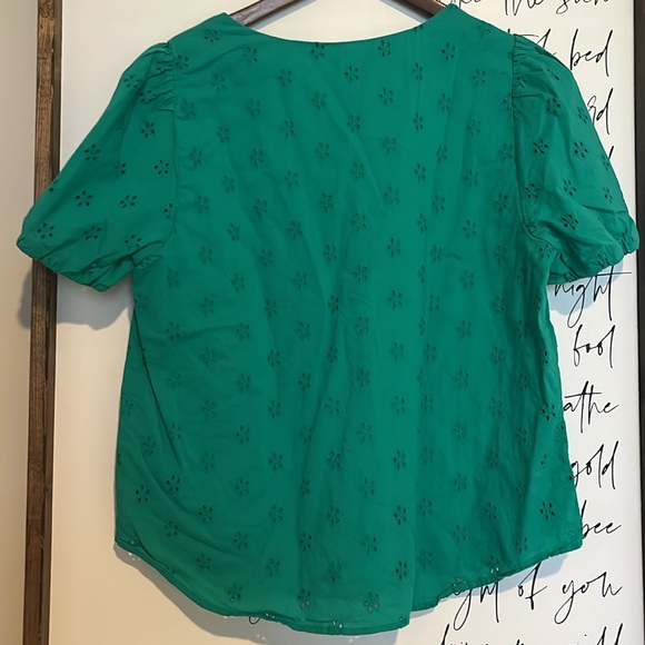 J Crew Factory Eyelet button-front shirt Size L - Picture 5 of 5